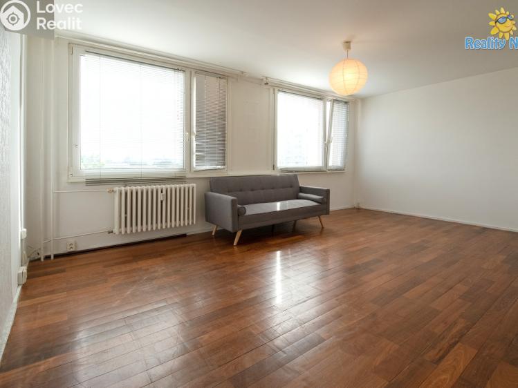 Rent apartment 1+KK Praha, Malenická č. 4