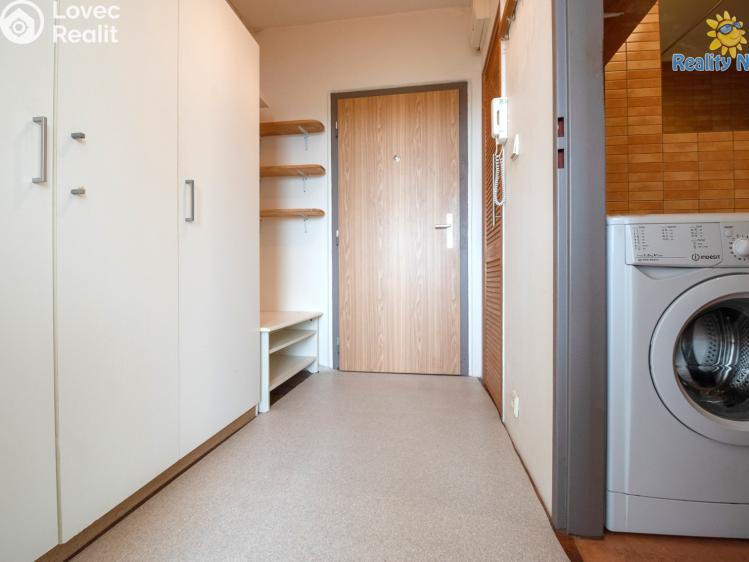 Rent apartment 1+KK Praha, Malenická č. 7
