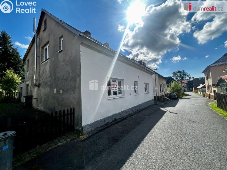 Prodej rodinného domu Pernink, Střední č. 11