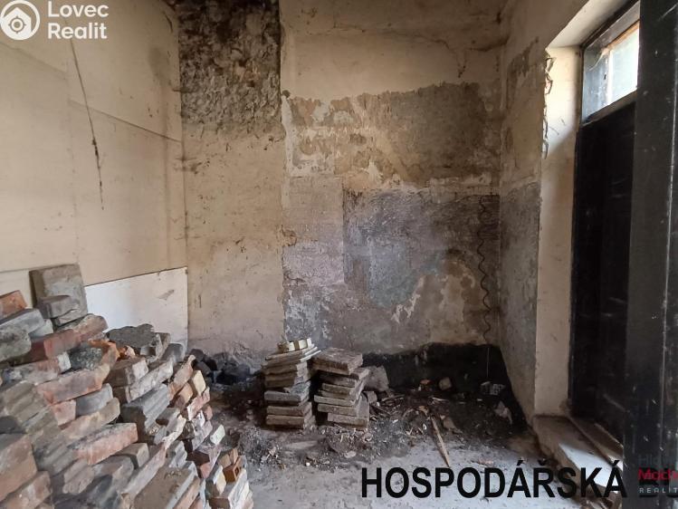Prodej rodinného domu Ostrava, Československé armády 247/74 č. 27