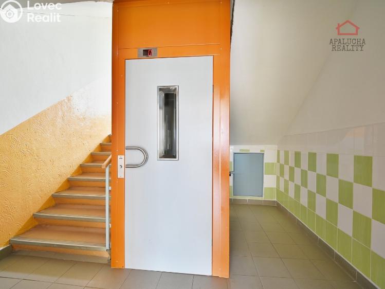 Prodej bytu 3+1 Stráž pod Ralskem, Jižní 345 č. 14