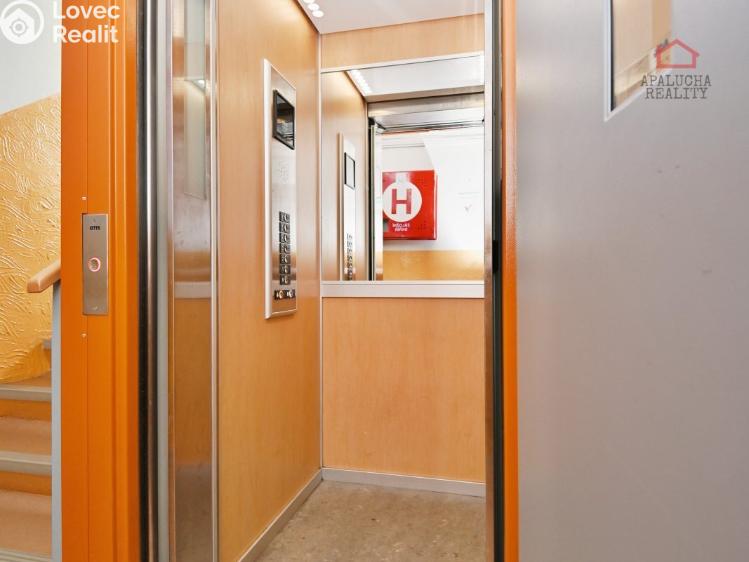 Prodej bytu 3+1 Stráž pod Ralskem, Jižní 345 č. 15