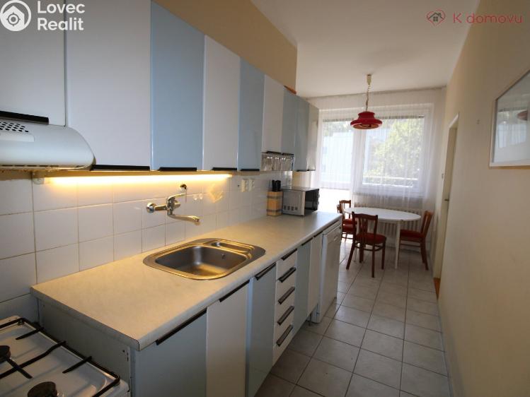Pronájem bytu 3+1 Zlín, Přílucká 4116 č. 4
