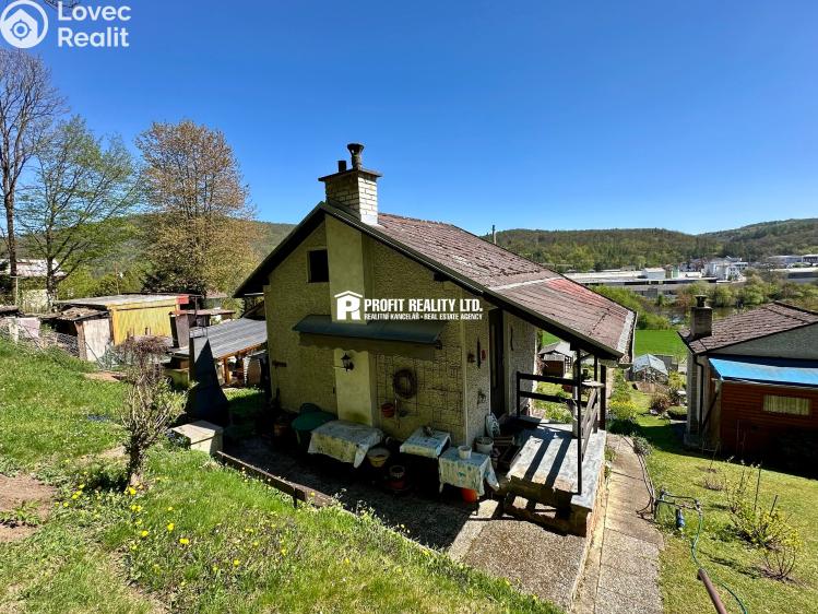 Prodej chaty Beroun, Na Ptáku č. 11