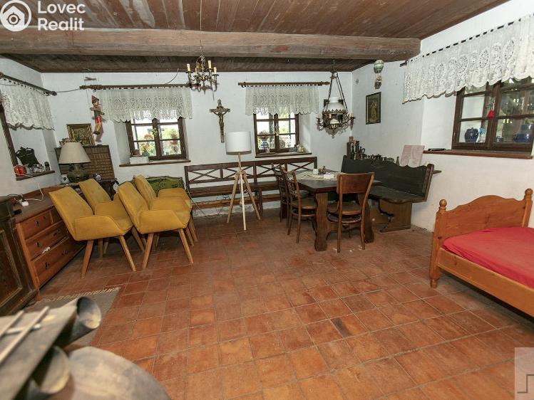 Prodej zemědělské usedlosti Řepníky č. 18