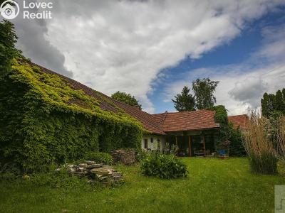 Prodej zemědělské usedlosti Řepníky č. 32
