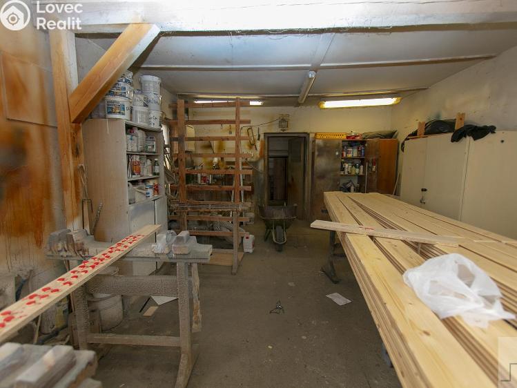 Prodej výrobní haly Lahošť, Švermova 90 č. 15