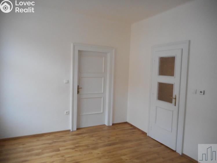 Prodej bytu 3+1 Praha, Koldínova č. 21