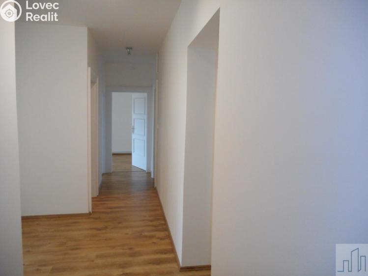 Prodej bytu 3+1 Praha, Koldínova č. 23