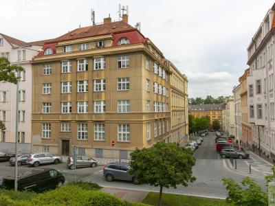 Prodej bytu 3+1 Praha, Koldínova č. 3