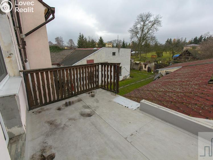 Prodej vícegeneračního domu Lahošť, Švermova č. 26