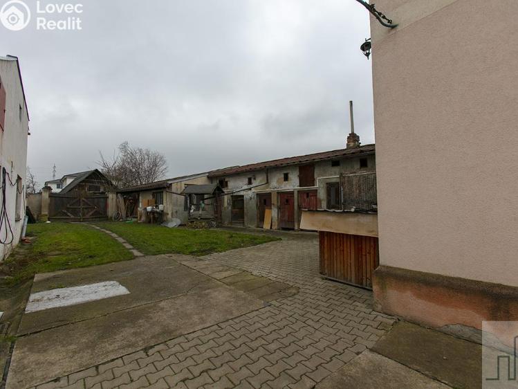 Prodej vícegeneračního domu Lahošť, Švermova č. 28
