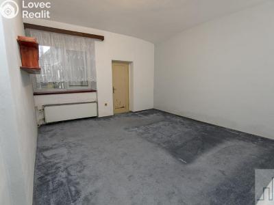 Prodej vícegeneračního domu Lahošť, Švermova č. 6