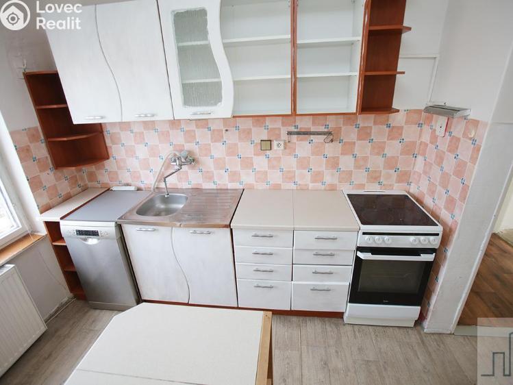 Prodej bytu 3+1 Libořice č. 11