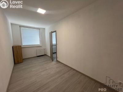 Оренда квартири 2+1 Hodonín, Lužní č. 6