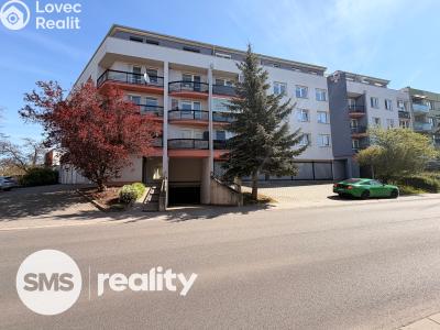 Pronájem garáže Hradec Králové, Na Občinách č. 5