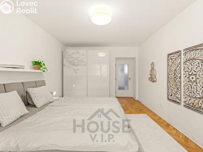 Sale apartment 2+KK Praha, Jeseniova č. 8