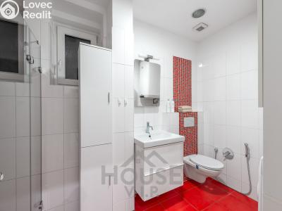 Sale apartment 2+KK Praha, Jeseniova č. 25