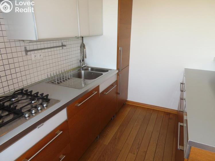 Pronájem bytu 3+KK Praha, U dětského hřiště č. 4