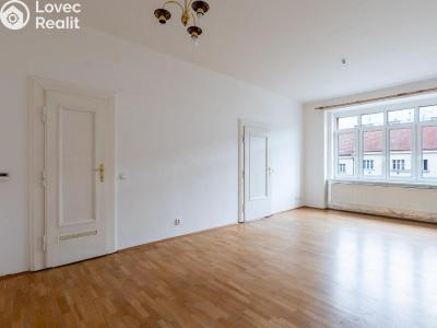 Prodej bytu 2+KK Praha, 5. května č. 3