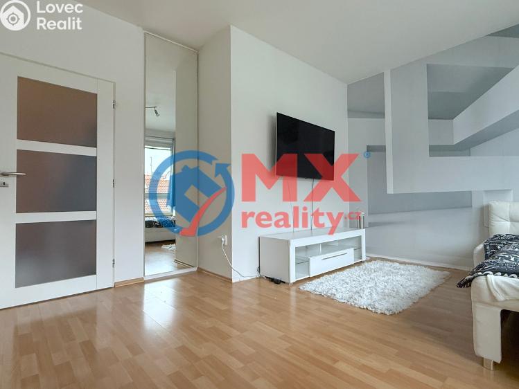 Prodej bytu 1+KK Praha, Kurta Konráda 2174/19 č. 8