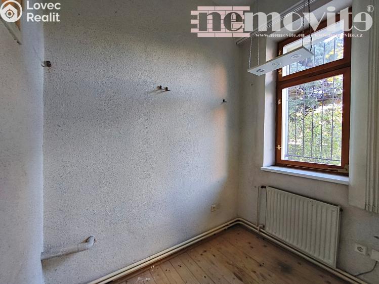 Pronájem obchodního prostoru Pardubice, Za Pasáží č. 9