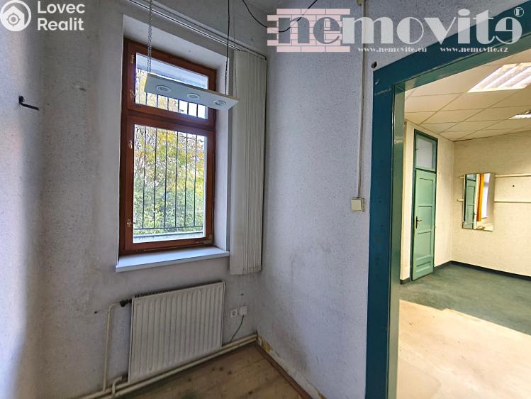 Pronájem obchodního prostoru Pardubice, Za Pasáží č. 10