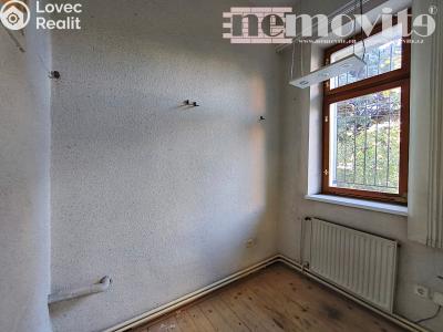 Pronájem obchodního prostoru Pardubice, Za Pasáží č. 9