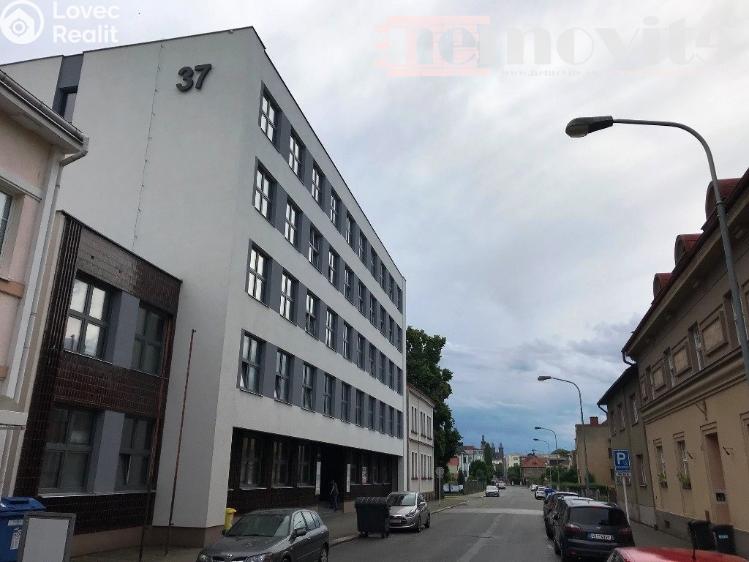 Rent office space Hradec Králové, Nerudova 37/32 č. 2