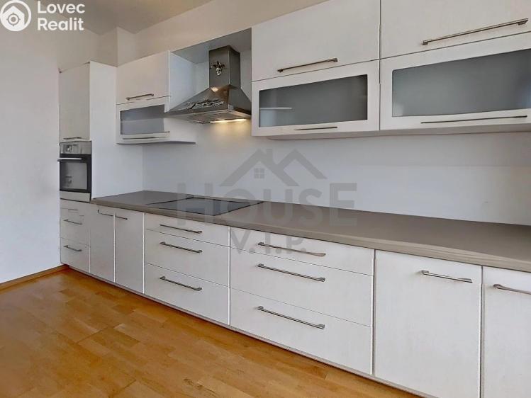 Prodej bytu 2+KK Praha, Učňovská č. 8