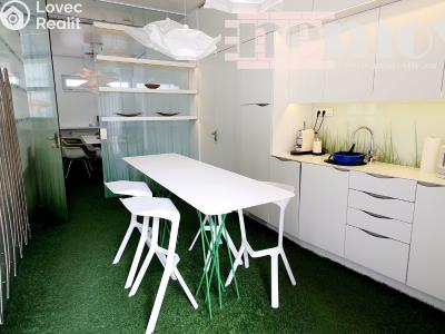 Prodej kanceláře Jesenice, Nákupní 1127 č. 12
