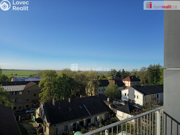 Pronájem bytu 2+KK Milovice, Zátopkova č. 15