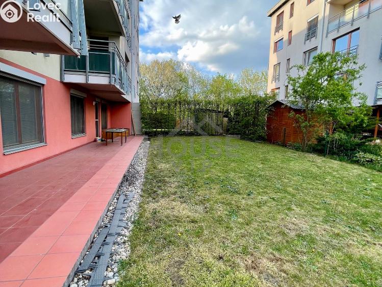 Pronájem bytu 4+KK Praha, Jana Přibíka č. 16
