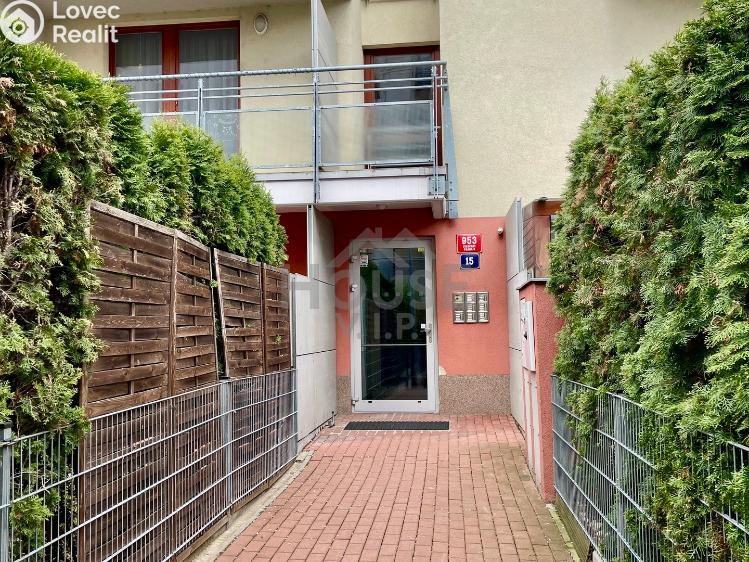 Pronájem bytu 4+KK Praha, Jana Přibíka č. 18