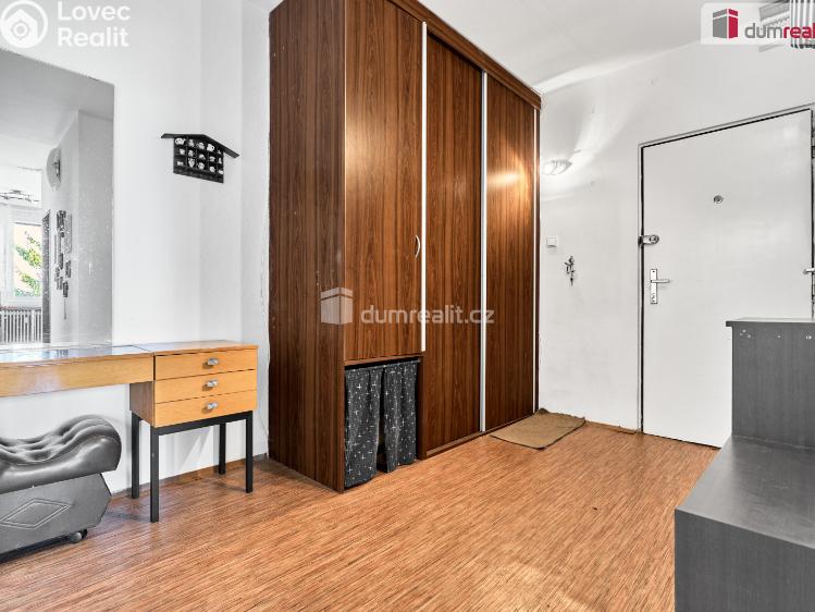 Prodej bytu 2+1 Karlovy Vary, Modenská č. 9