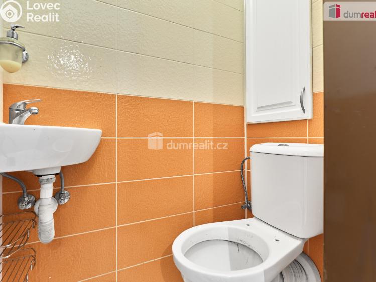 Prodej bytu 2+1 Karlovy Vary, Modenská č. 12