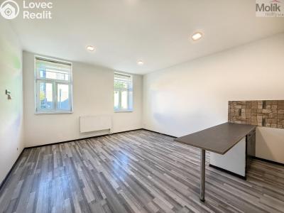 Оренда квартири 3+KK Lom, Osecká 472 č. 10
