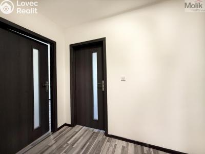 Оренда квартири 3+KK Lom, Osecká 472 č. 17