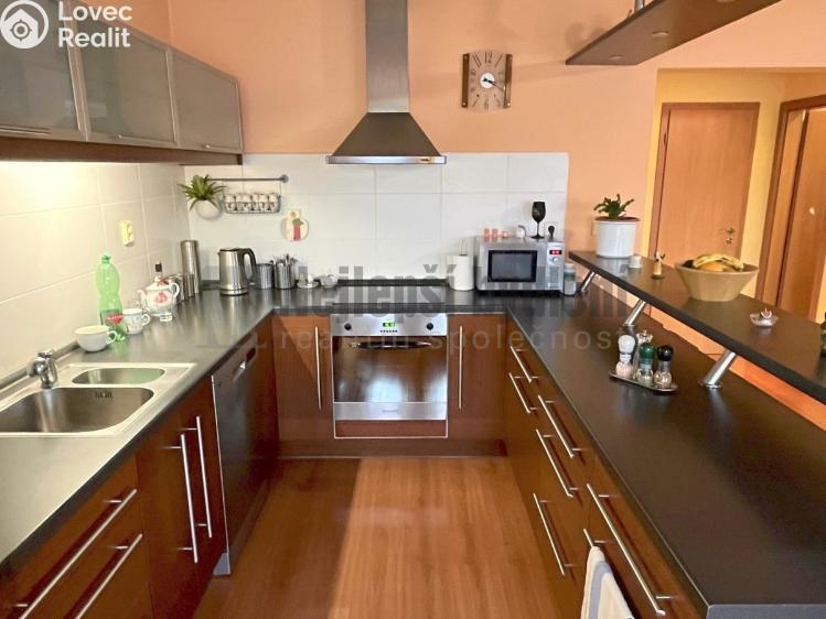 Sale apartment 2+KK Slavkov u Brna, Slovanská č. 3