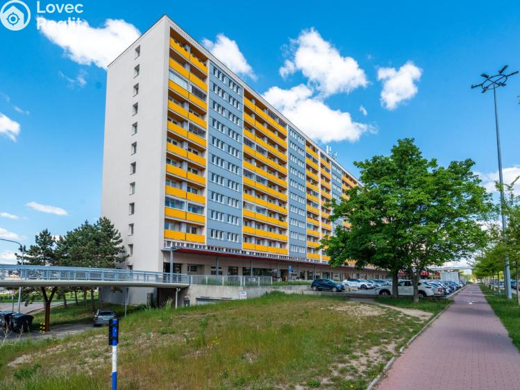 Prodej bytu 3+1 Hradec Králové, třída Edvarda Beneše č. 23