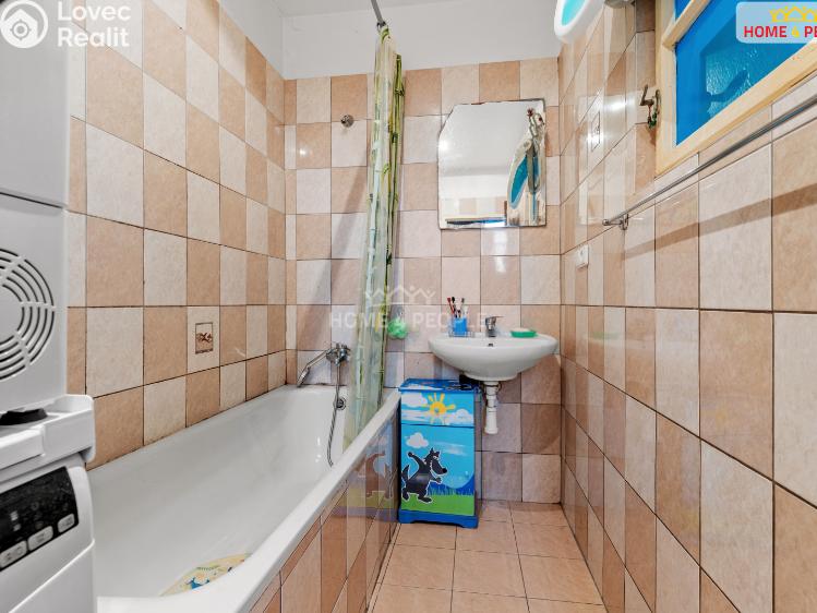 Prodej bytu 2+1 Říčany, Olivova č. 13
