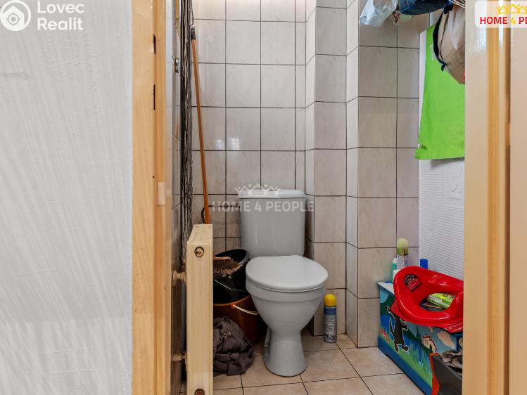 Prodej bytu 2+1 Říčany, Olivova č. 14