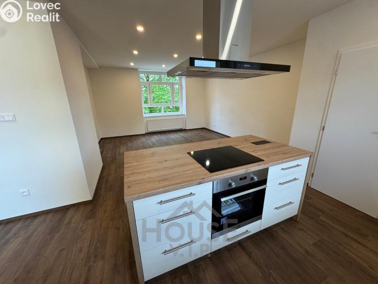 Pronájem bytu 3+KK Kladno, Kordačova č. 18