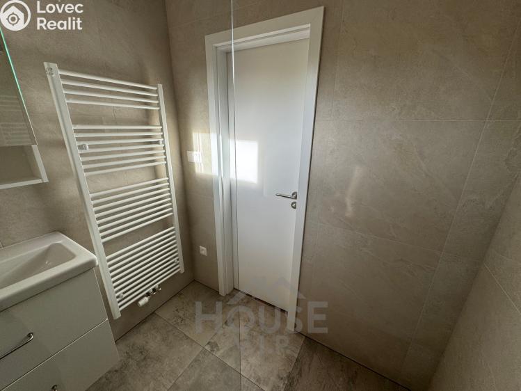 Pronájem bytu 3+KK Kladno, Kordačova č. 14