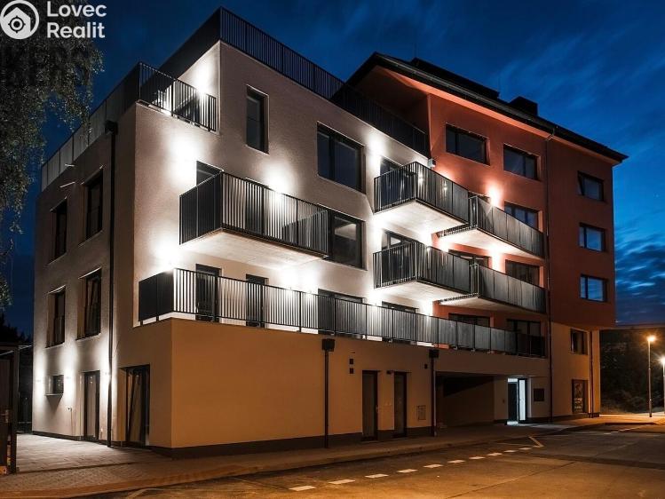 Prodej bytu 4+KK Praha 6, U hotelu 1377/5 č. 16