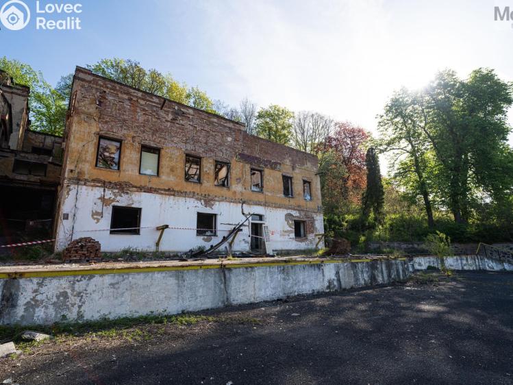 Prodej obchodního prostoru Povrly, Pod Kozákem 29/3 č. 10