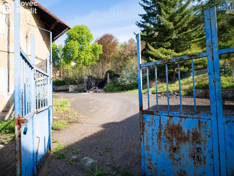 Prodej obchodního prostoru Povrly, Pod Kozákem 29/3 č. 16