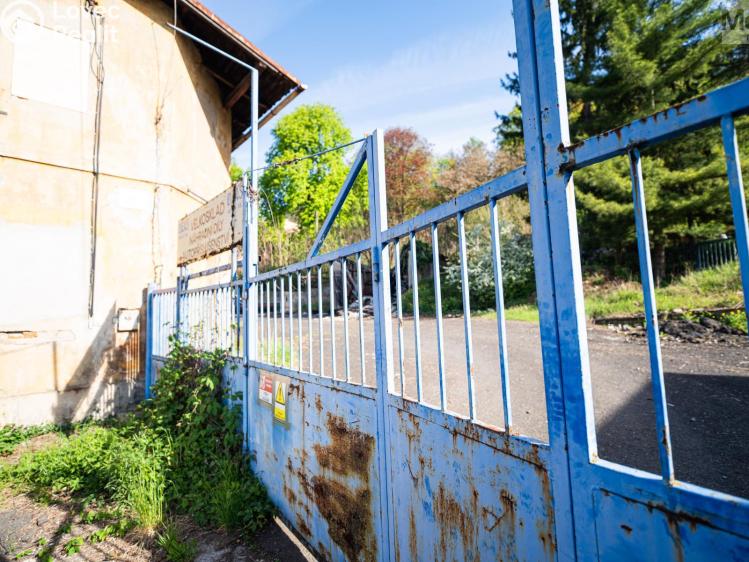 Prodej obchodního prostoru Povrly, Pod Kozákem 29/3 č. 17