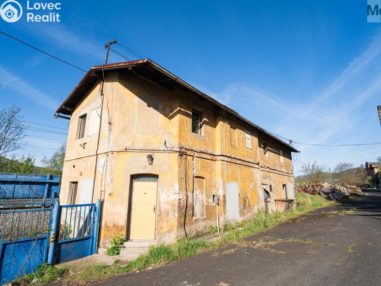 Prodej obchodního prostoru Povrly, Pod Kozákem 29/3 č. 18