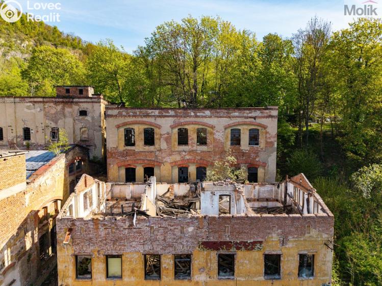 Prodej obchodního prostoru Povrly, Pod Kozákem 29/3 č. 19